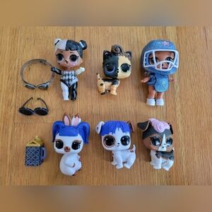 Bundle of lol surprise dolls and accessories
